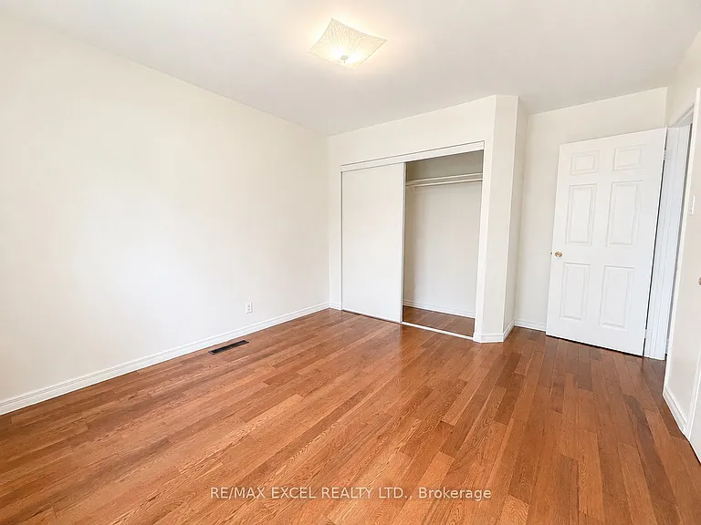 39 Commons Dr #MAIN — Photo 9