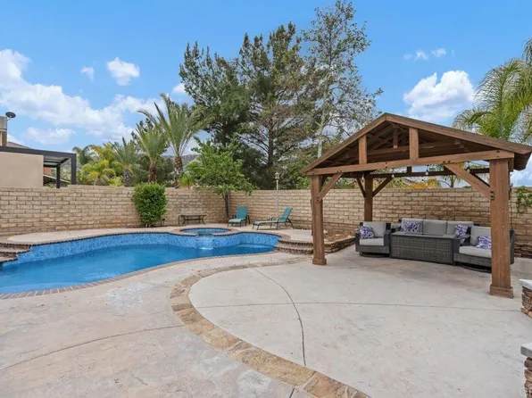 28331 Lorita Ln, Saugus, CA 91350