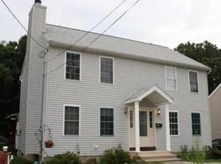 33 Burghardt St, Worcester, MA 01604