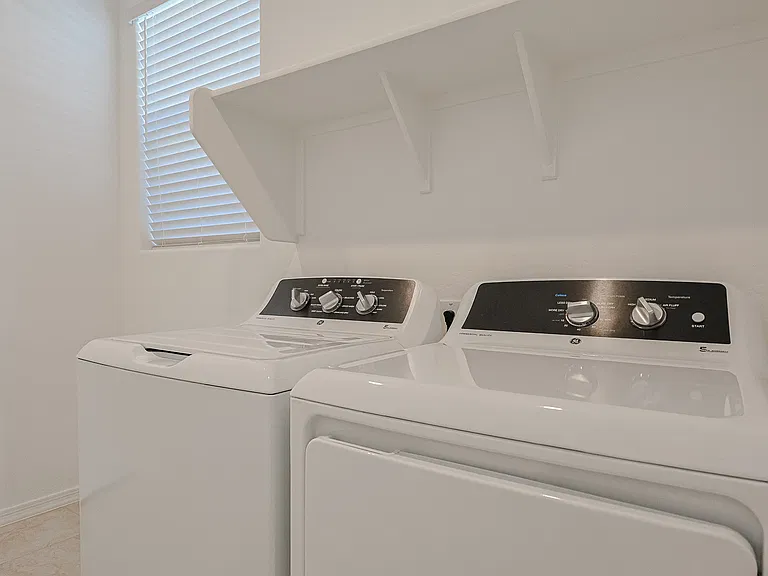7671 W Smoketree Dr — Photo 24