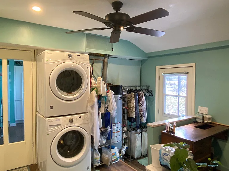 167 Peacock Walk — Photo 11