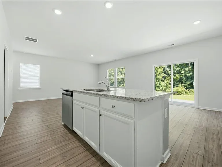 111 Horned Owl Ave — Photo 14