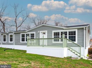 276 Deer Run Dr, Honey Brook, PA 19344