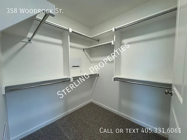 358 Woodrock St — Photo 7
