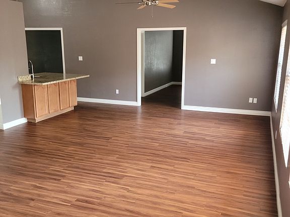 3rd image of 18658 N 45th Ave
