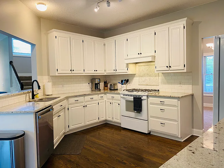 Kitchen 1_06042021