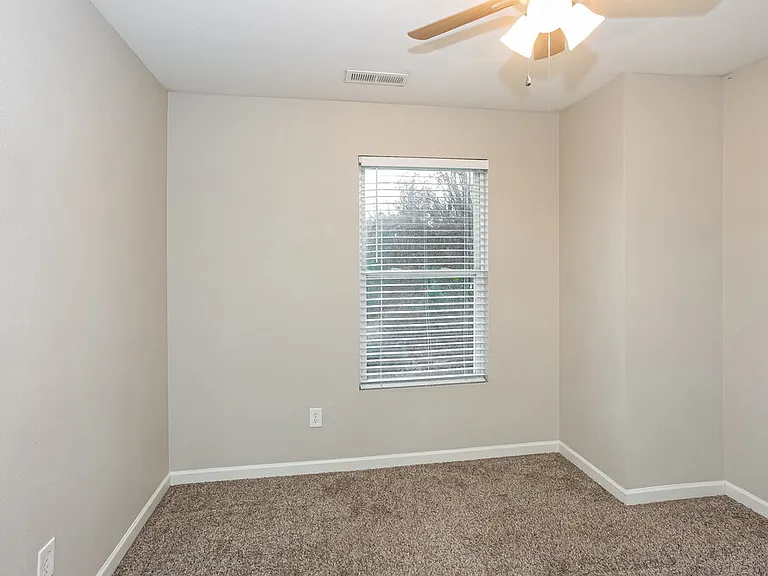 4068 Kellybrook Dr — Photo 15