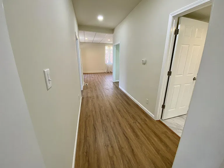 5801 Walnut St #1 — Photo 13