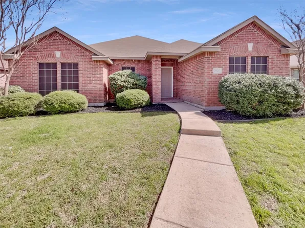 2026 Cedarwood Dr, Lancaster, TX 75134