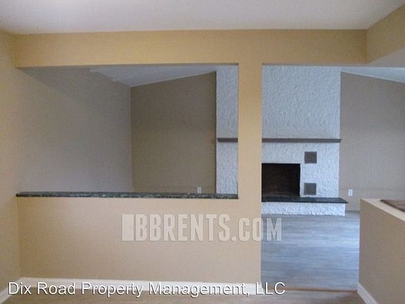 5th image of 4430 Procuniar Dr