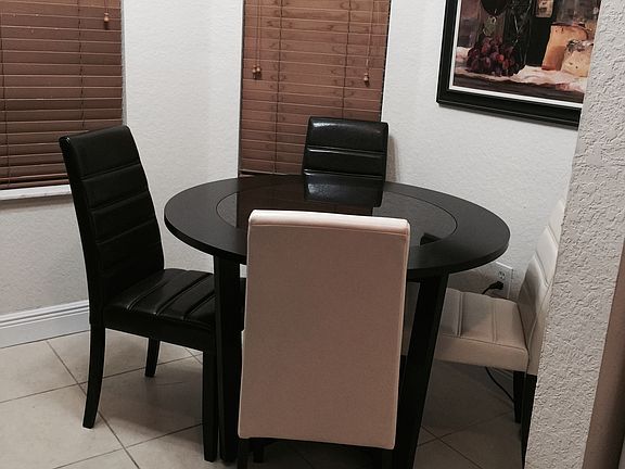 Breakfast Nook