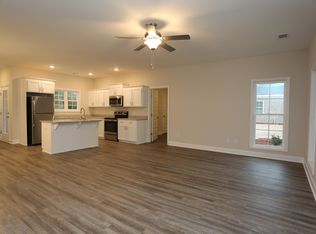 199 Zetterower Rd, Statesboro, GA 30458