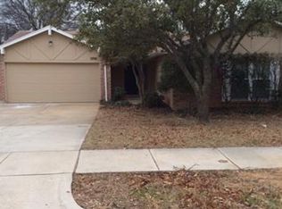 3700 Willow Ridge Dr, Arlington, TX 76017