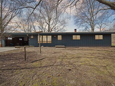 7925 Hough Rd, Almont, MI, 48003