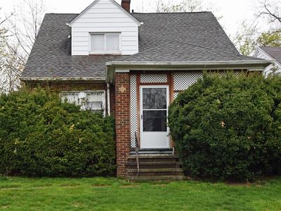 795 E 232nd St, Euclid, OH, 44123