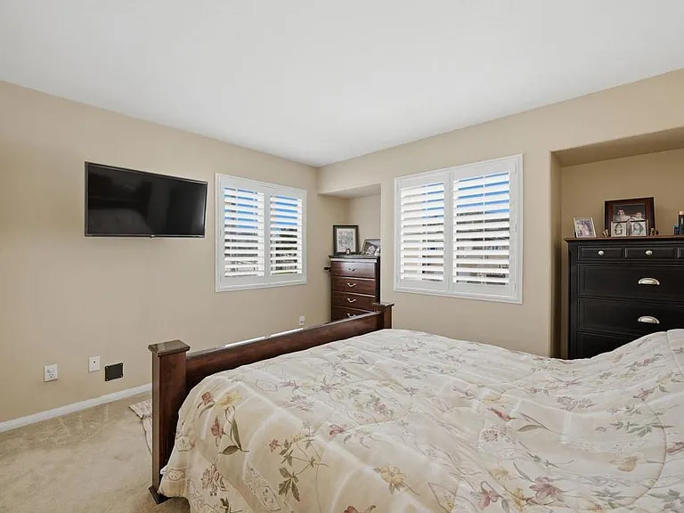 344 Plaza Los Osos — Photo 13