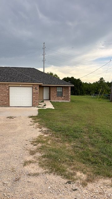 1st image of 544 Crest Circle Dr