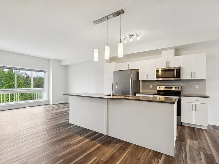 979 Crystallina Nera Way NW — Photo 16