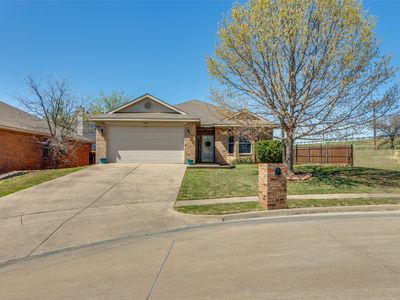 10400 January Cir, Fort Worth, TX, 76126