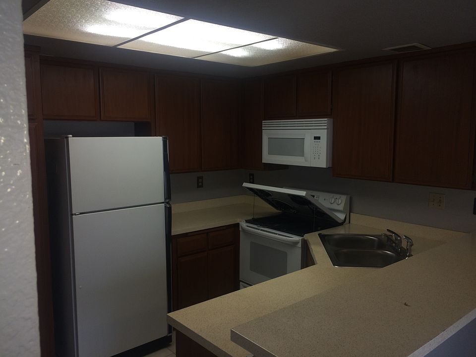 2nd image of 6510 College Grove Dr Unit 10