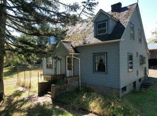 34662 SE Airport Ln, Warrenton, OR 97146