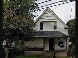 3802 E 55th St, Cleveland, OH 44105