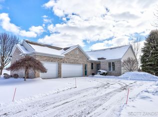 4233 Del Mar Village Dr SW, Grandville, MI 49418