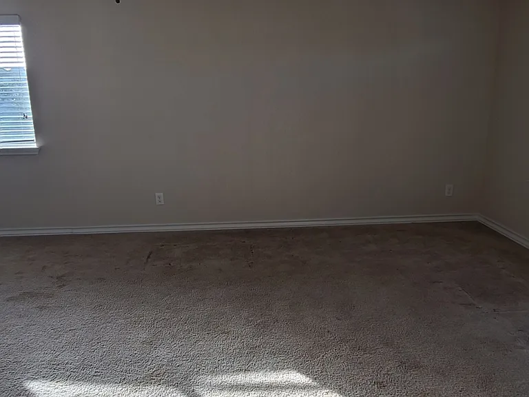 Extra large master suite,high ceilings, bay sitting window attached master bathroom w.double vanity includes filtered water in sink & large walk in closet.