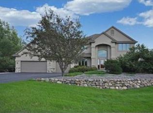 2260 Fieldstone Pl, Maple Plain, MN 55359