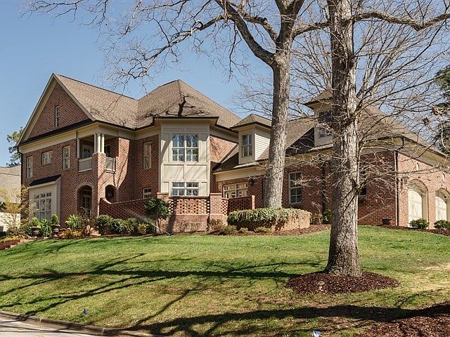 1806 Stillwater Drive