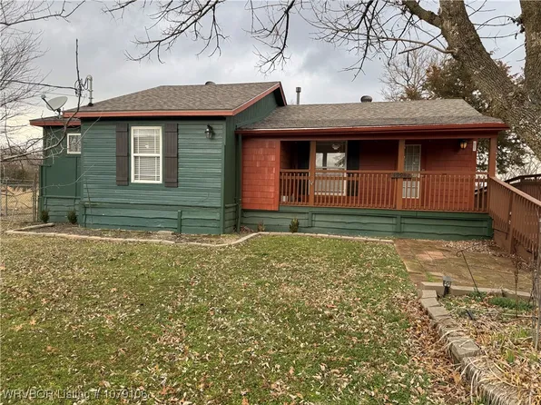 19962 Groth Rd, Springdale, AR 72764