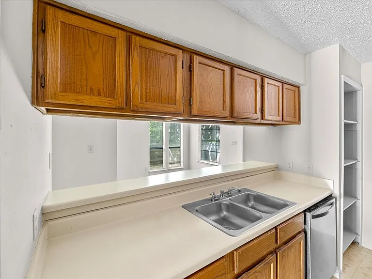 9621 Walnut St #6106 — Photo 8