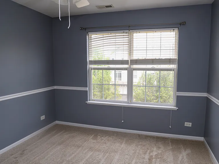 217 Comstock Dr — Photo 50