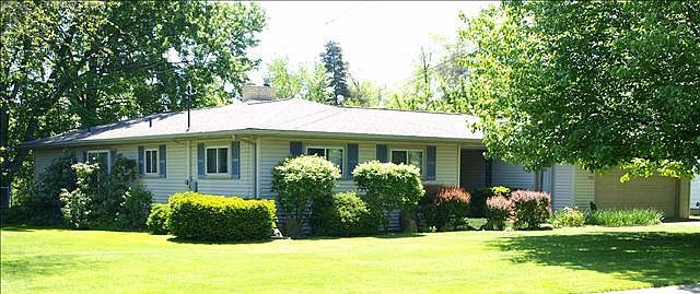 1st image of 2950 Citadel Dr NE