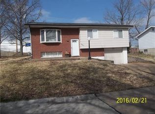 567 Robin Dr, Arnold, MO
