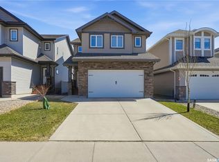 3249 Green Water Dr, Regina, SK S4V3R6