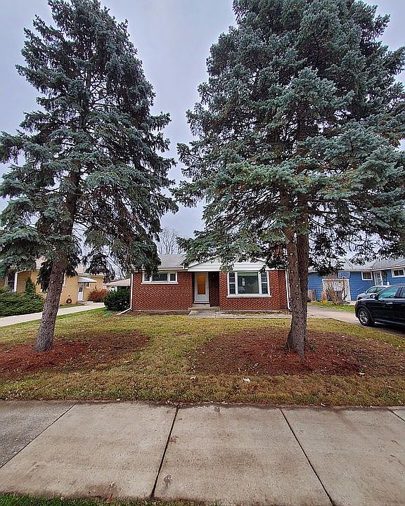 2nd image of 617 Forest Rd