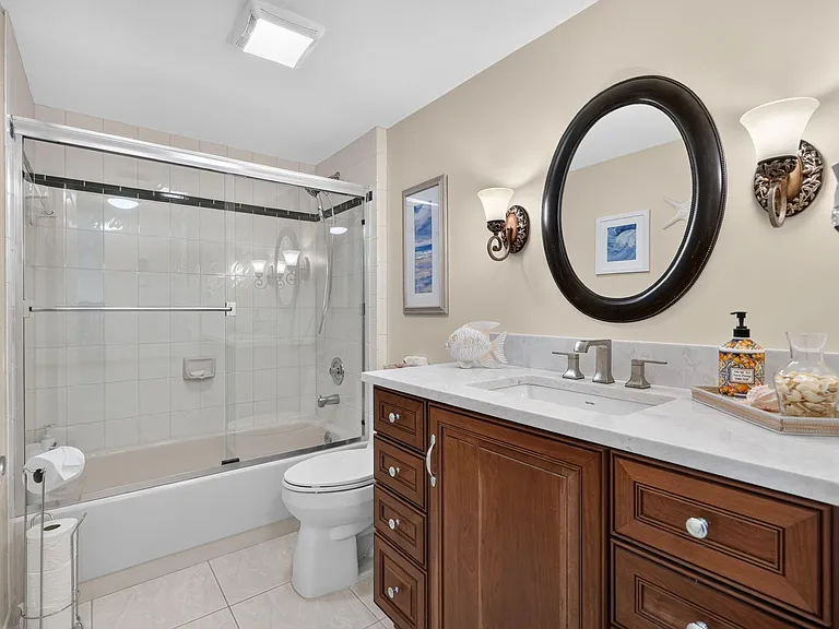 2401 Marina Isle Way #105 — Photo 30