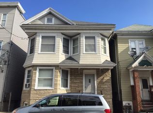 118 Falcon St, East Boston, MA 02128