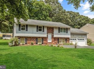 1220 Somerset Rd, Severn, MD 21144