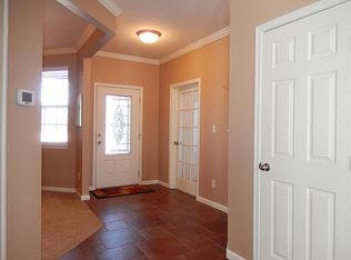 1153 Autumn Run Dr, Maineville, OH 45039