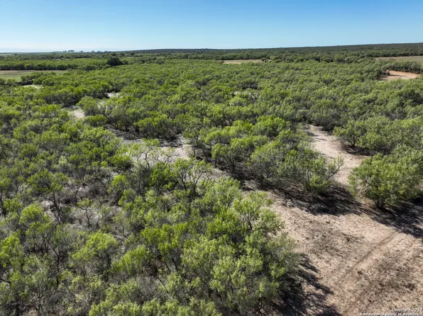 0000 HIGHWAY 173, Devine, TX 78016