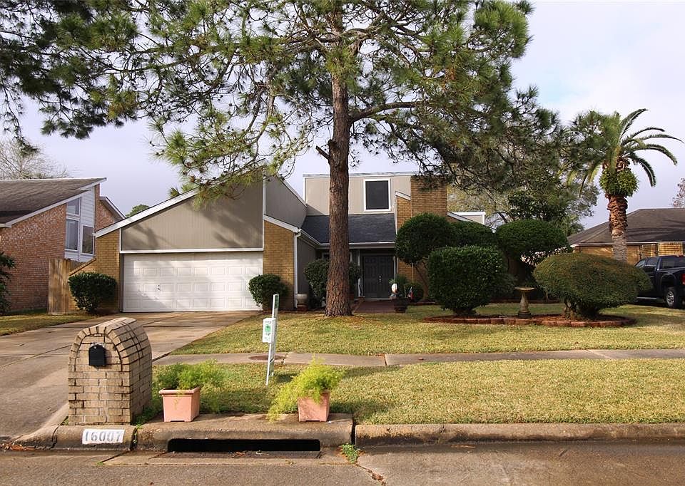 1st image of 16007 Havenhurst Dr