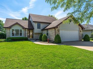 25717 S Hoover St, Monee, IL 60449
