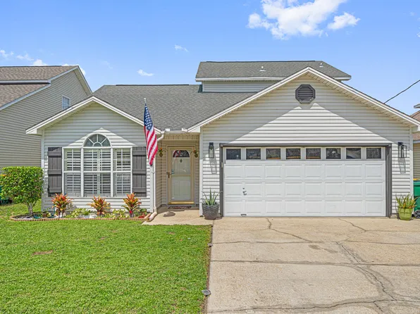 138 Beach Dr, Fort Walton Beach, FL 32547