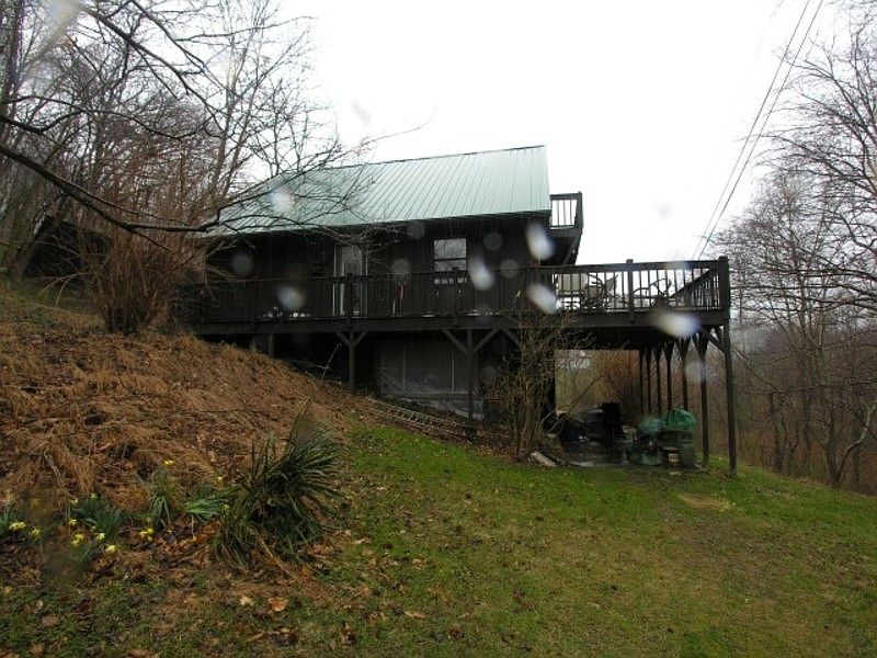 2nd image of 1938 Coal Branch Rd