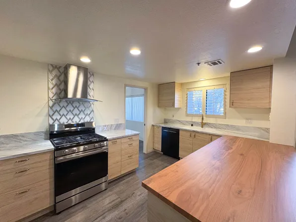 1000 E California Blvd Unit 301, Pasadena, CA 91106