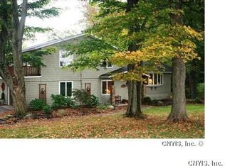 2287 Shamrock Rd, Skaneateles, NY 13152