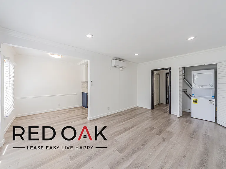 1848.5 N Edgemont St #5 — Photo 4