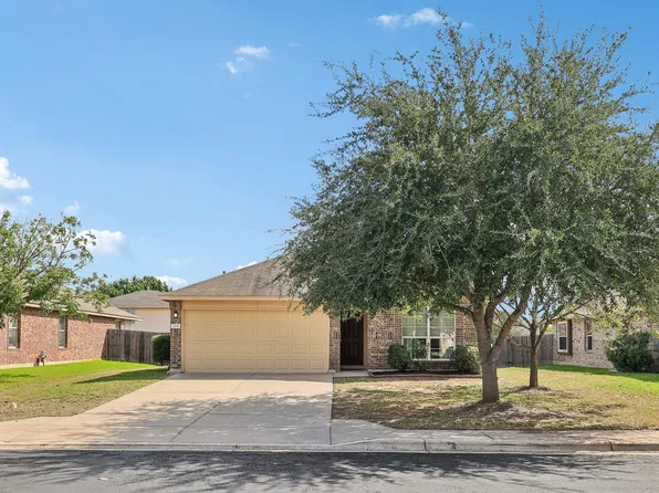 304 Grutsch Dr, Bastrop, TX 78602